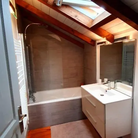 Maison Biarritz, 4 Pieces, 5 Personnes - Fr-1-239-575 *